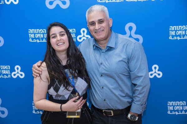 13 מתוך 405